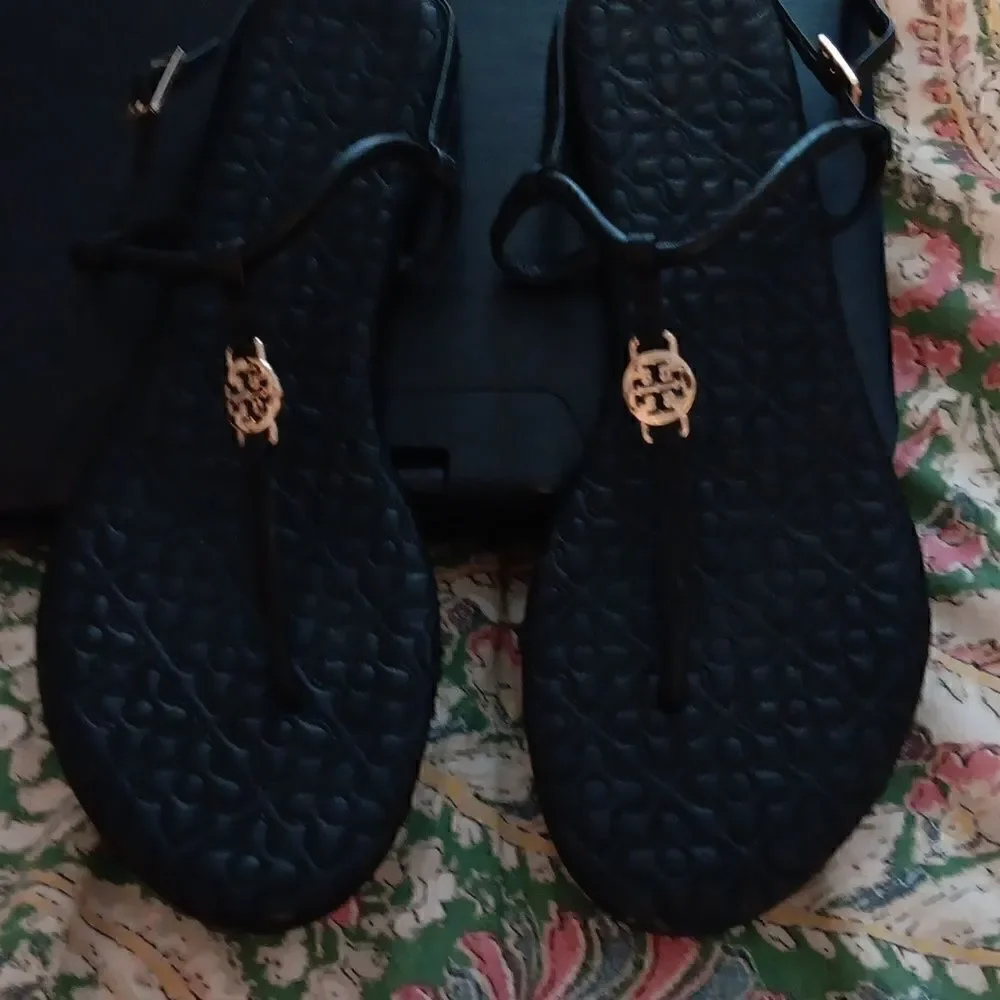 Tory Burch - Picture 3 of 5